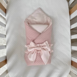 Paturica bebe din satin si material tricotat cu pilota si fundita, roz
